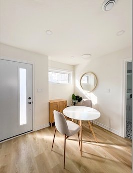 296 Jones Laneway.jpg